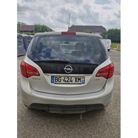 Feu de pare choc arriere droit OPEL MERIVA B PHASE 1 d’occasion