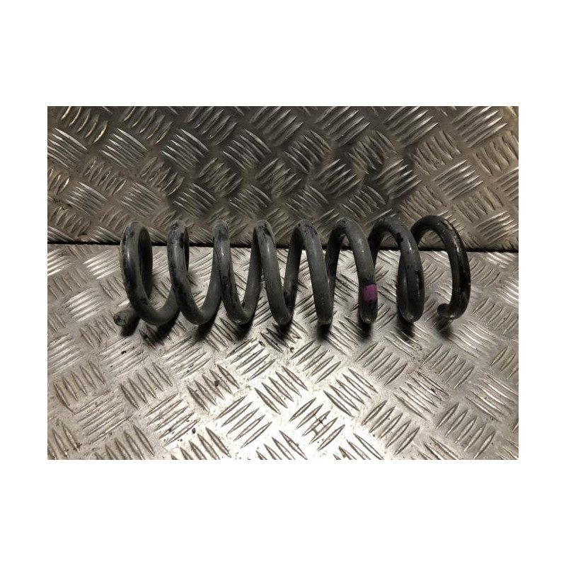 Ressort de suspension arriere MERCEDES CLASSE C 204 PHASE 1 d’occasion