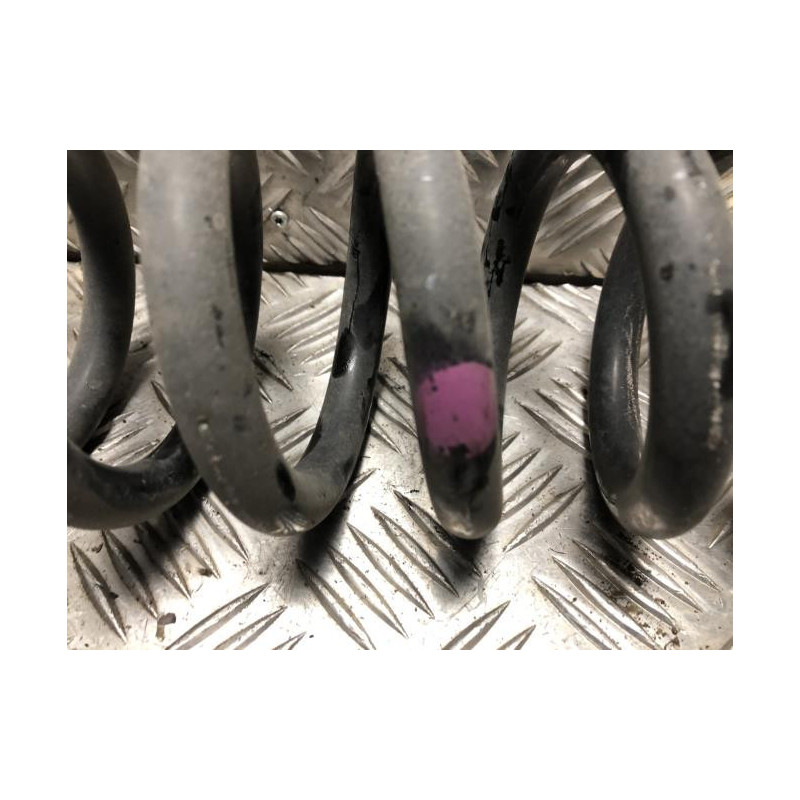 Ressort de suspension arriere MERCEDES CLASSE C 204 PHASE 1 d’occasion