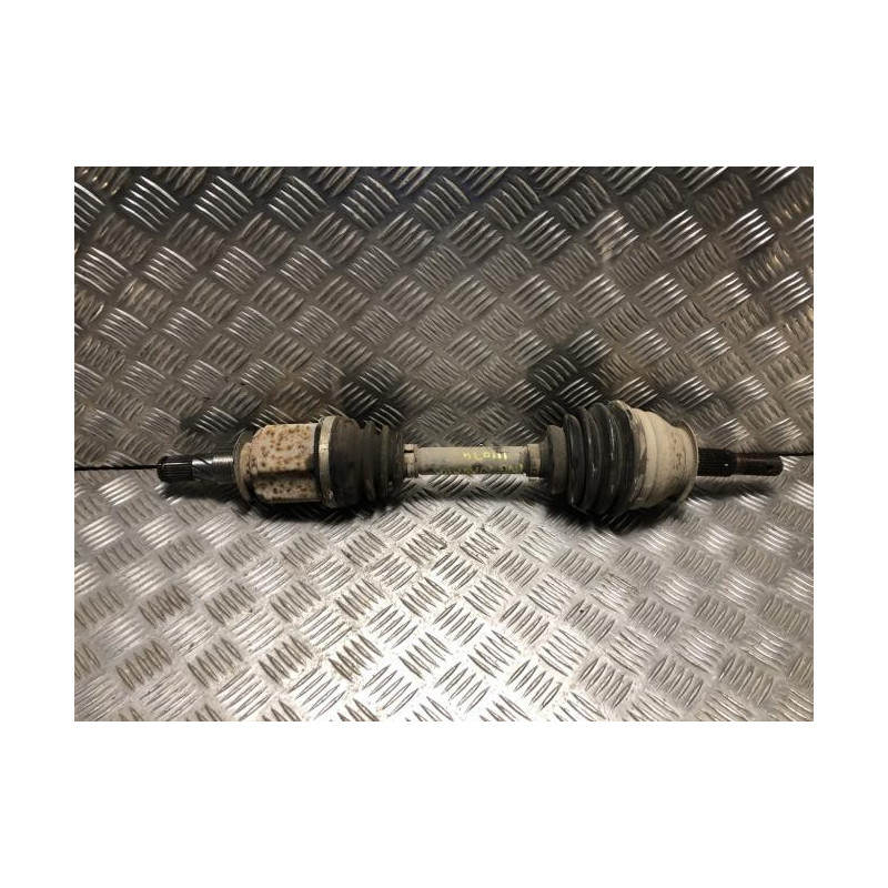 Cardan gauche (transmission) NISSAN NAVARA 1 PHASE 1 d’occasion