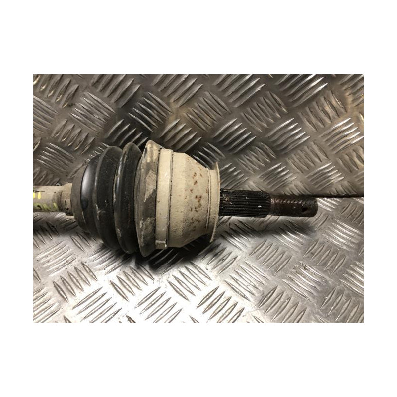 Cardan gauche (transmission) NISSAN NAVARA 1 PHASE 1 d’occasion