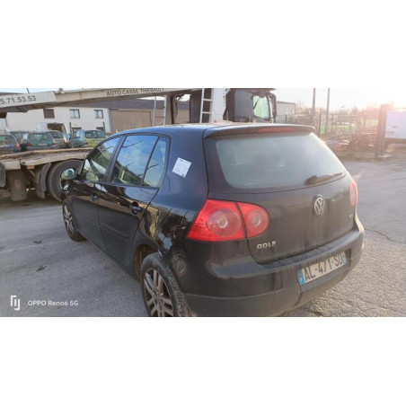 Porte fusible VOLKSWAGEN GOLF 5 d’occasion