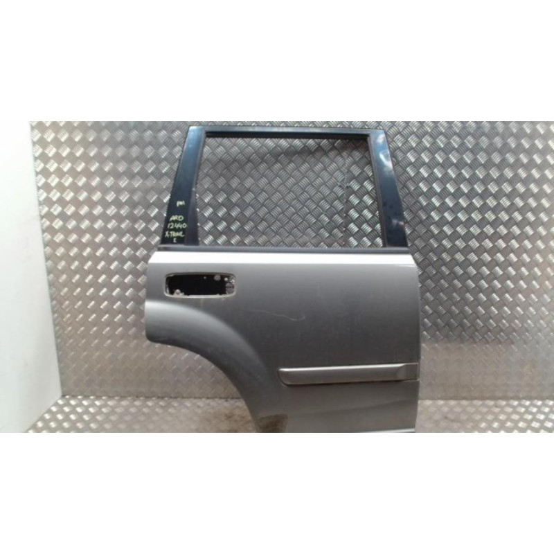 Porte arriere droit NISSAN X-TRAIL 1 PHASE 1 d’occasion