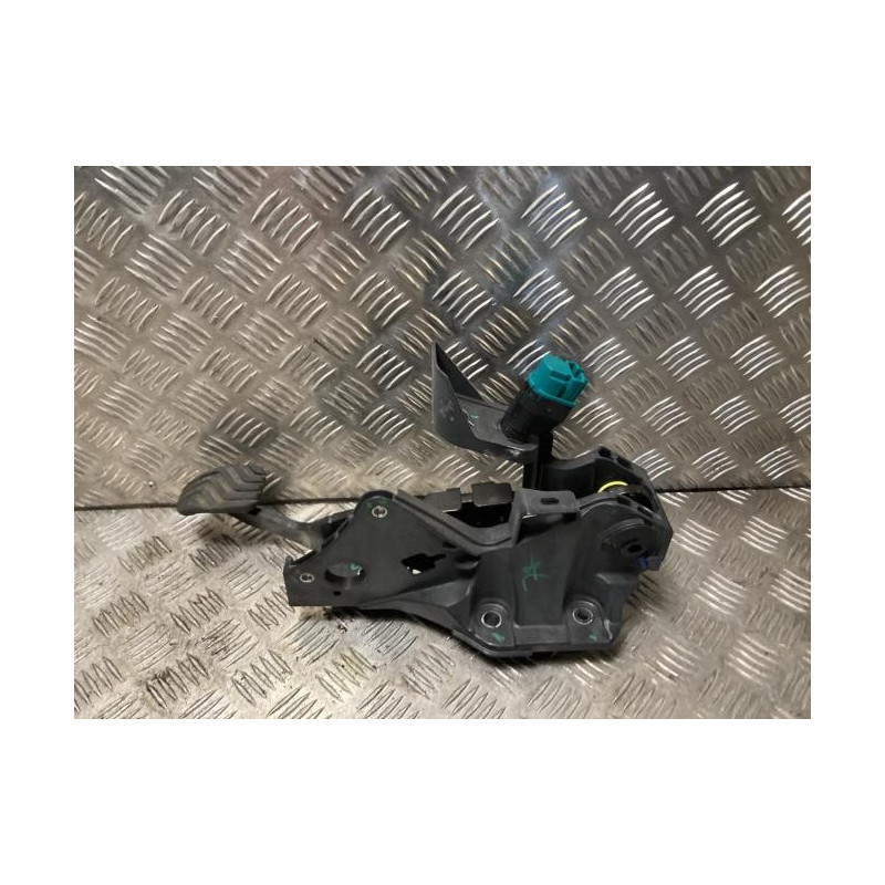 Pedale de frein RENAULT CAPTUR 2 d’occasion