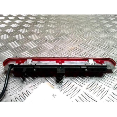 Feu arriere stop central FIAT GRANDE PUNTO d’occasion