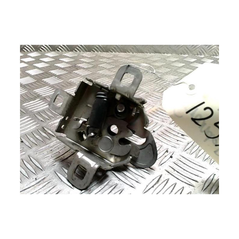 Serrure de capot FIAT GRANDE PUNTO d’occasion