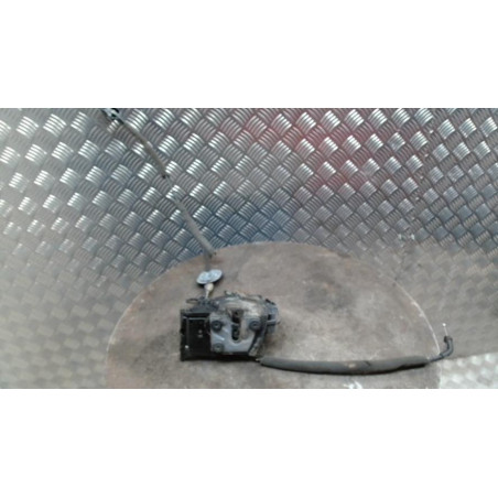 Serrure avant droit RENAULT TWINGO 3 PHASE 1 d’occasion