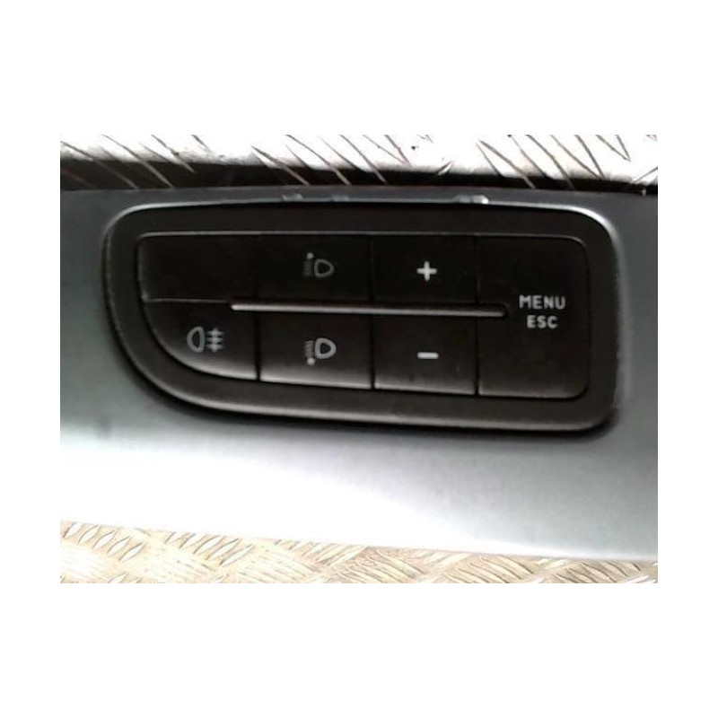 Commande de phare FIAT GRANDE PUNTO d’occasion
