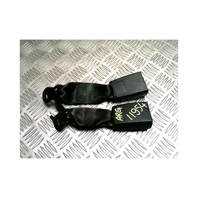 Attache ceinture arriere gauche CITROEN DS3 PHASE 2 d’occasion