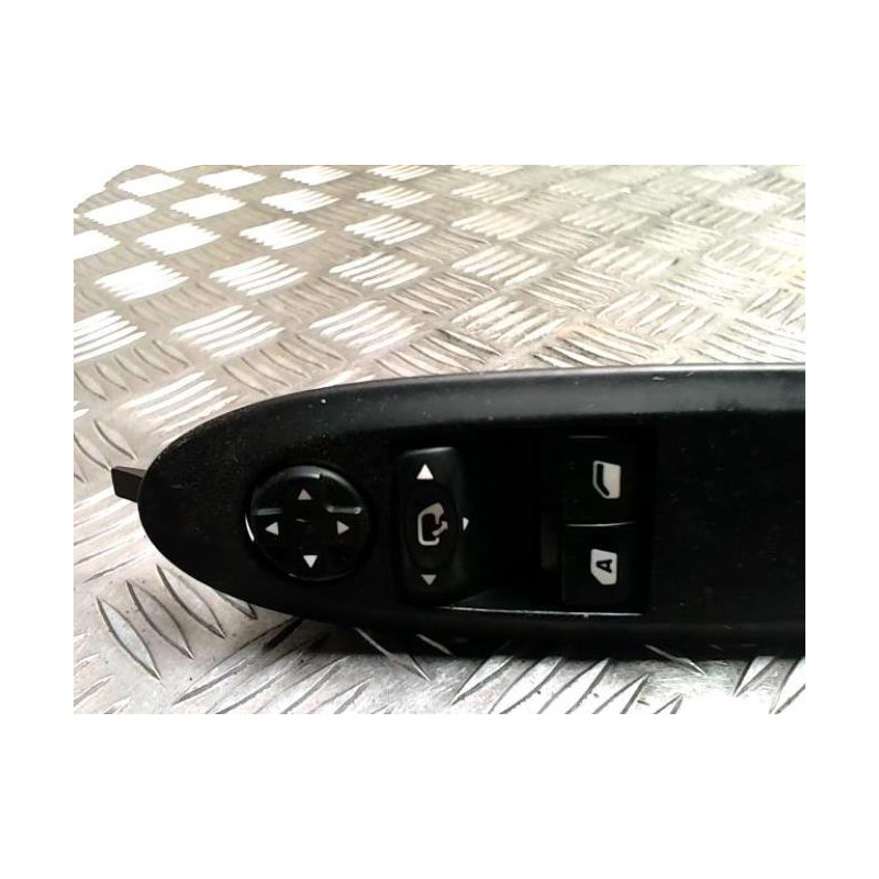 Interrupteur de leve vitre avant gauche CITROEN DS3 PHASE 2 d’occasion