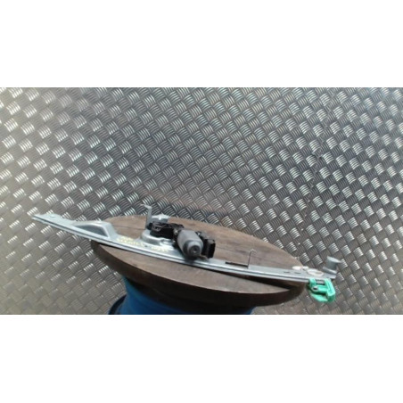Leve vitre electrique avant gauche RENAULT SCENIC 2 PHASE 2 d’occasion