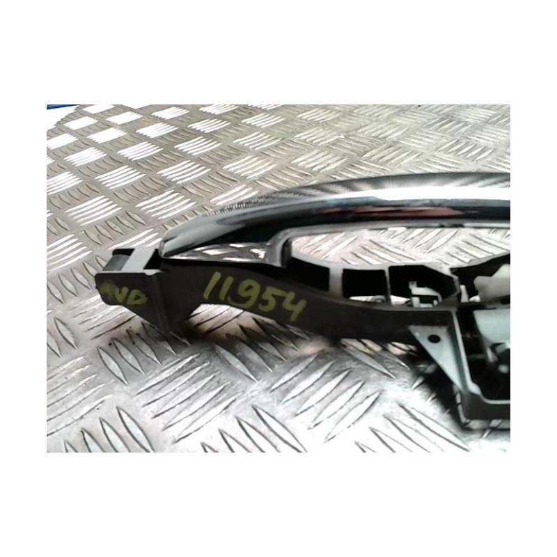 Poignee porte avant droit CITROEN DS3 PHASE 2 d’occasion