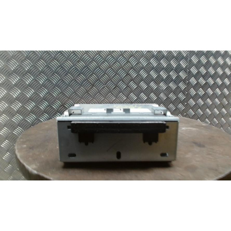 Autoradio d'origine FORD FIESTA 6 PHASE 1 d’occasion