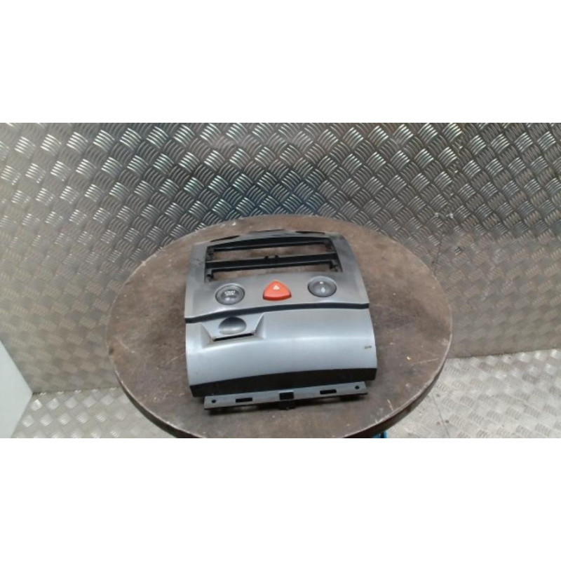 Facade autoradio RENAULT MEGANE 2 PHASE 2 d’occasion