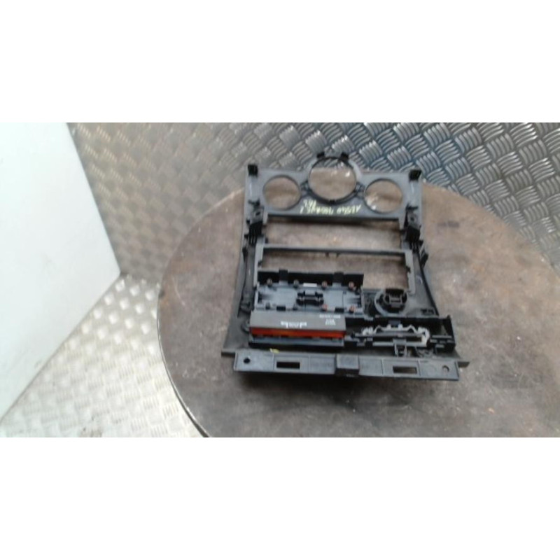 Facade autoradio RENAULT MEGANE 2 PHASE 2 d’occasion