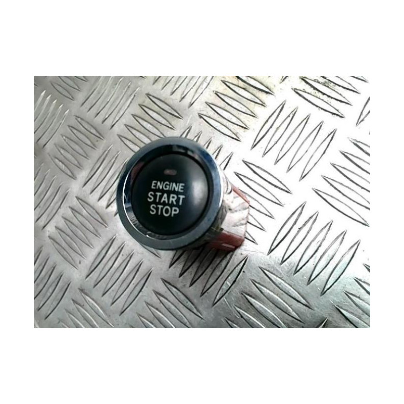 Bouton de demarrage TOYOTA URBAN CRUISER d’occasion