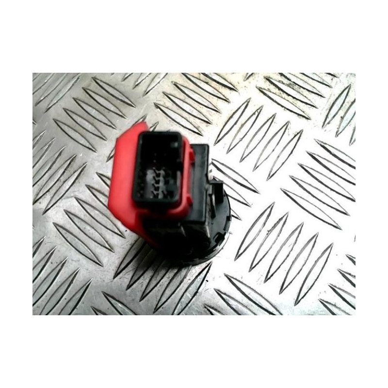 Bouton de demarrage TOYOTA URBAN CRUISER d’occasion