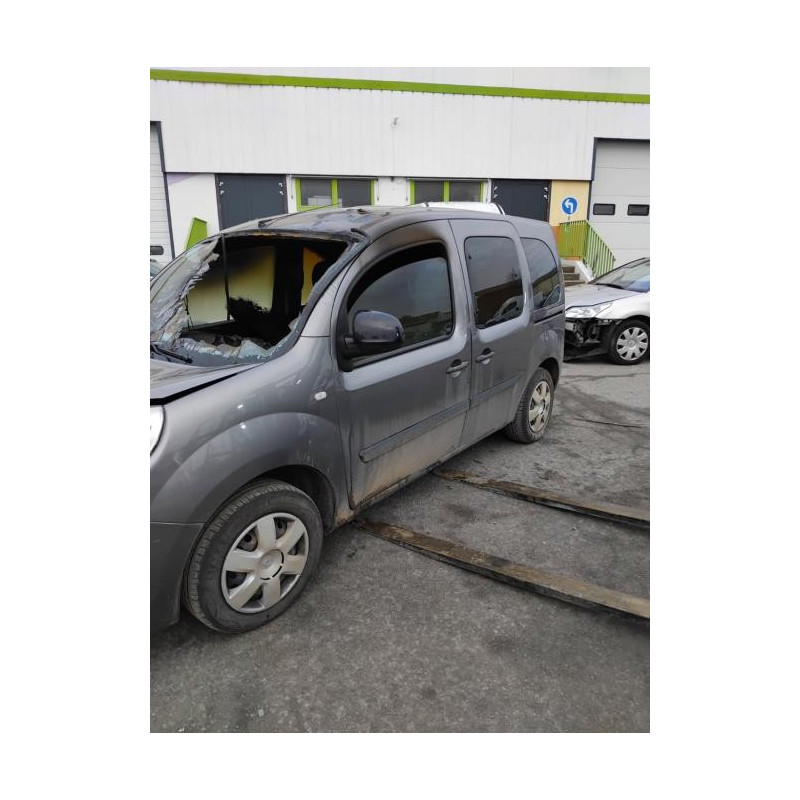 Crosse arriere droit RENAULT KANGOO 2 PHASE 2 d’occasion