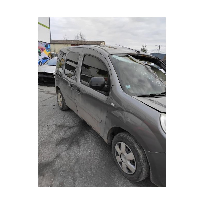Crosse arriere droit RENAULT KANGOO 2 PHASE 2 d’occasion