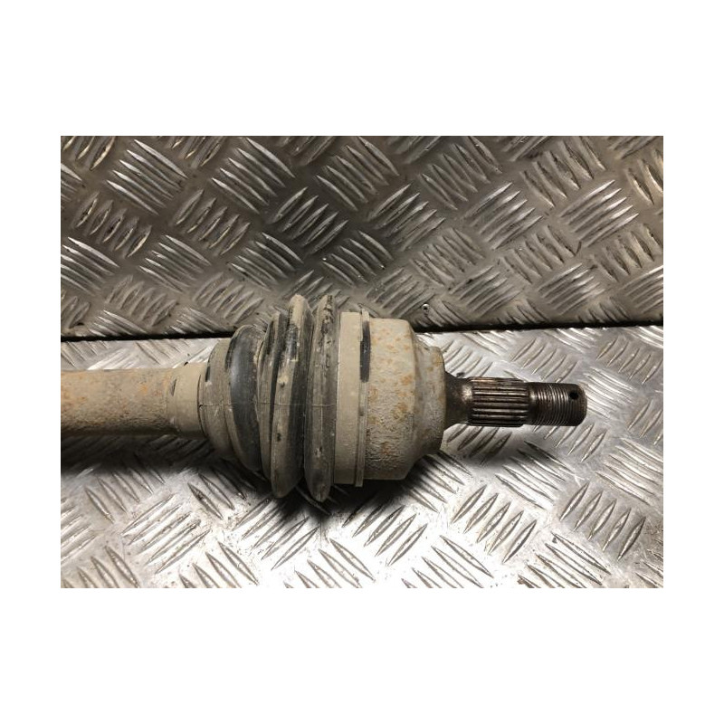 Cardan gauche (transmission) PEUGEOT PARTNER 2 PHASE 1 d’occasion