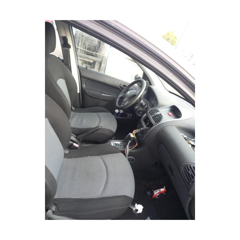 Ceinture avant droit PEUGEOT 206 PHASE 2 d’occasion