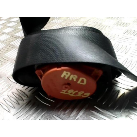 Ceinture arriere droit TOYOTA URBAN CRUISER d’occasion
