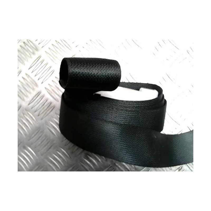 Ceinture arriere droit TOYOTA URBAN CRUISER d’occasion