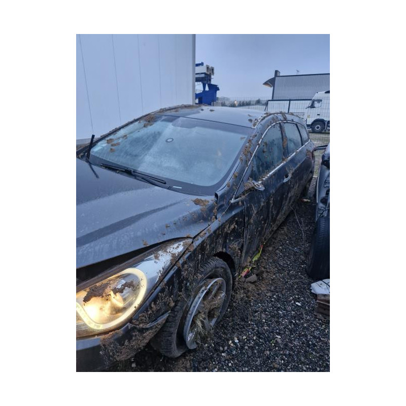 Cardan gauche (transmission) HYUNDAI I 40 PHASE 1 BREAK d’occasion