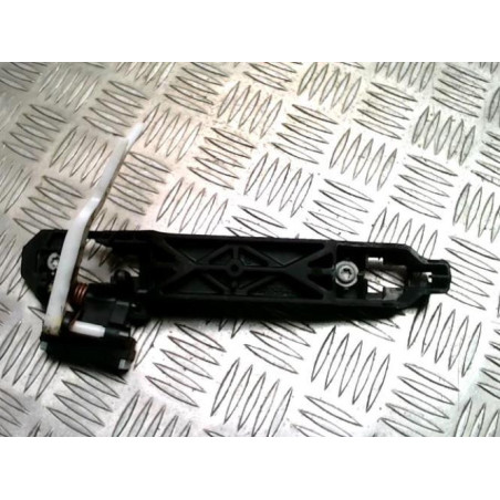 Support poignee porte arriere droite TOYOTA URBAN CRUISER d’occasion
