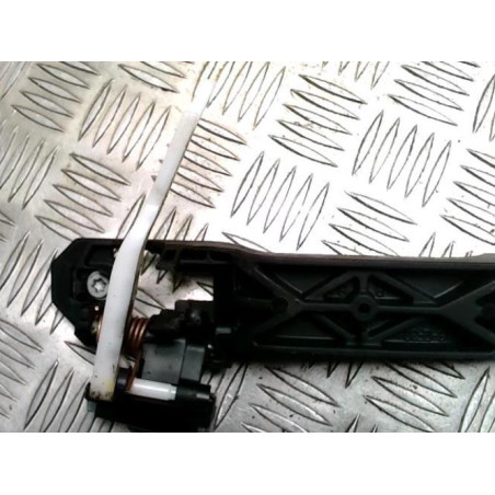 Support poignee porte arriere droite TOYOTA URBAN CRUISER d’occasion