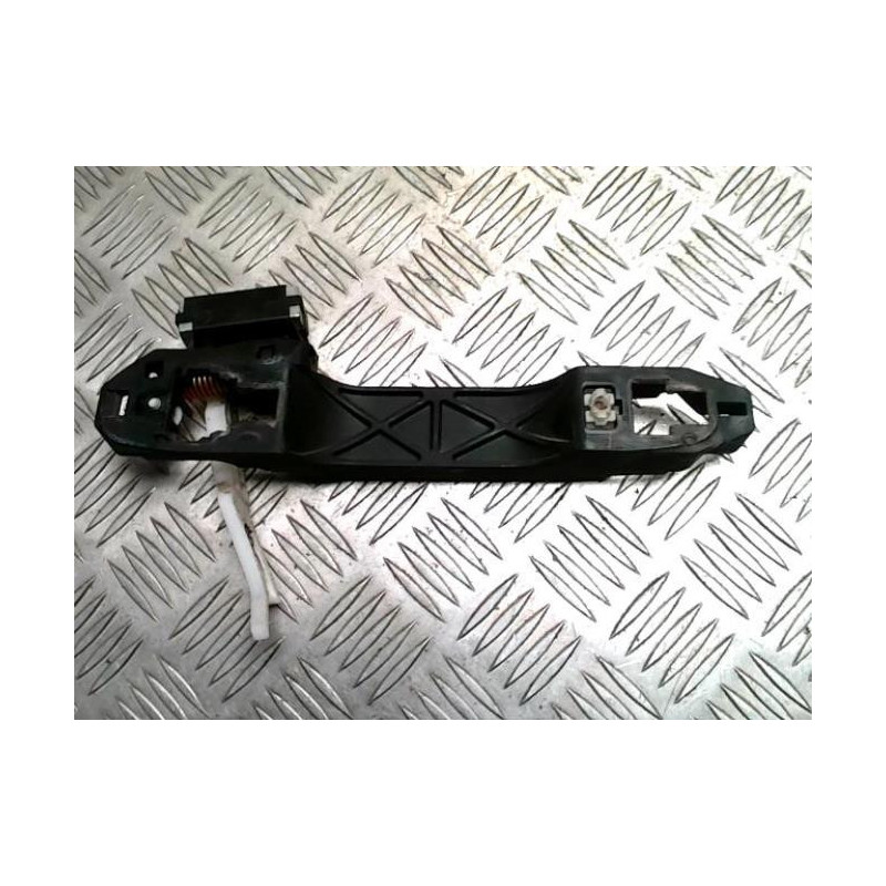 Support poignee porte arriere droite TOYOTA URBAN CRUISER d’occasion