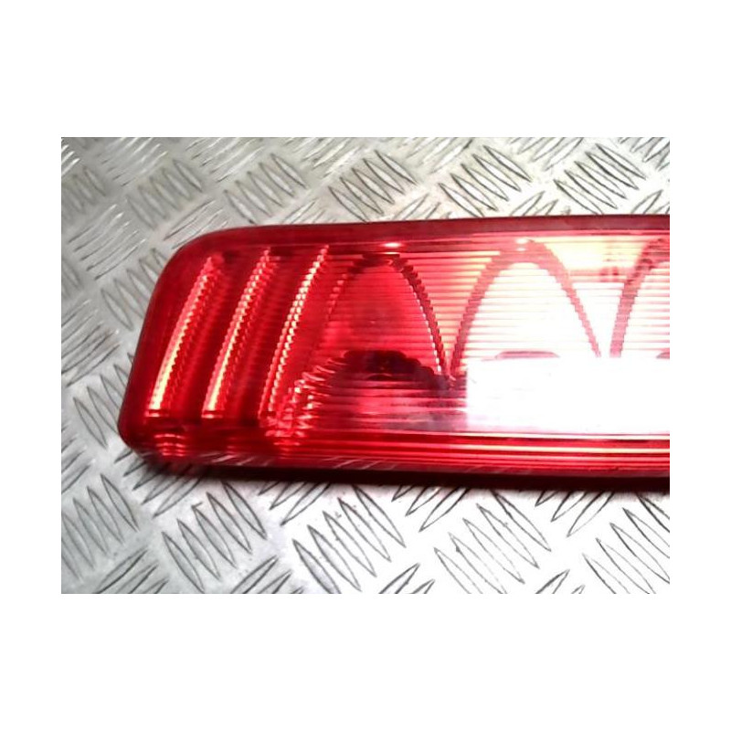Feu arriere stop central PEUGEOT 207 PHASE 1 BREAK d’occasion