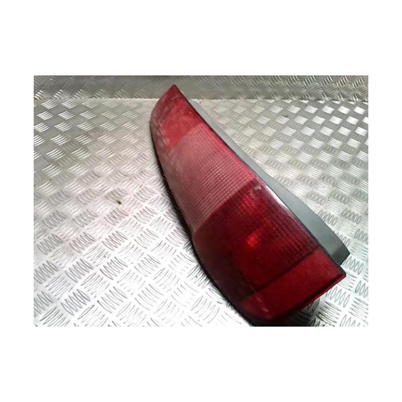 Feu arriere principal gauche (feux) FIAT PUNTO 1 PHASE 1 d’occasion