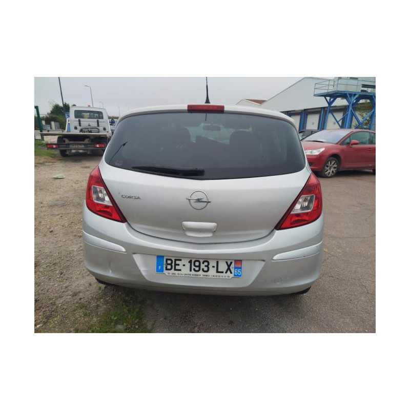 Radiateur eau OPEL CORSA D PHASE 1 d’occasion