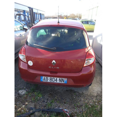Feu arriere stop central RENAULT CLIO 3 PHASE 1 d’occasion