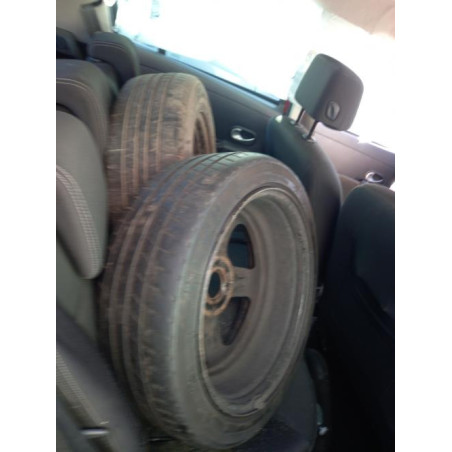 Feu arriere stop central RENAULT CLIO 3 PHASE 1 d’occasion