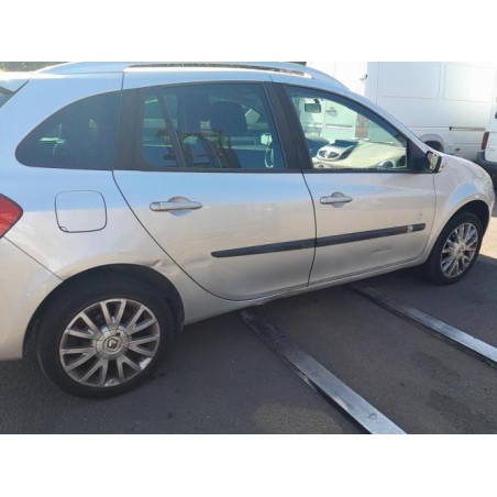 Durite RENAULT CLIO 3 PHASE 1 BREAK d’occasion