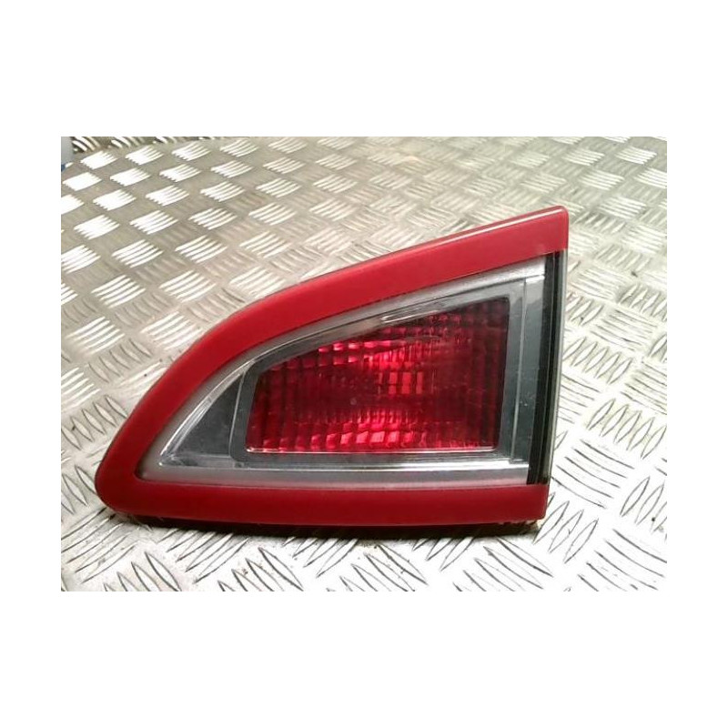 Feu arriere secondaire droit (feux) RENAULT SCENIC 3 PHASE 1 d’occasion