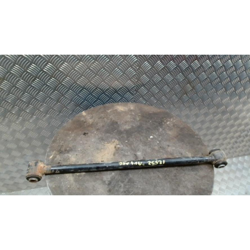 Bras de suspension arriere gauche TOYOTA RAV4 2 PHASE 2 d’occasion