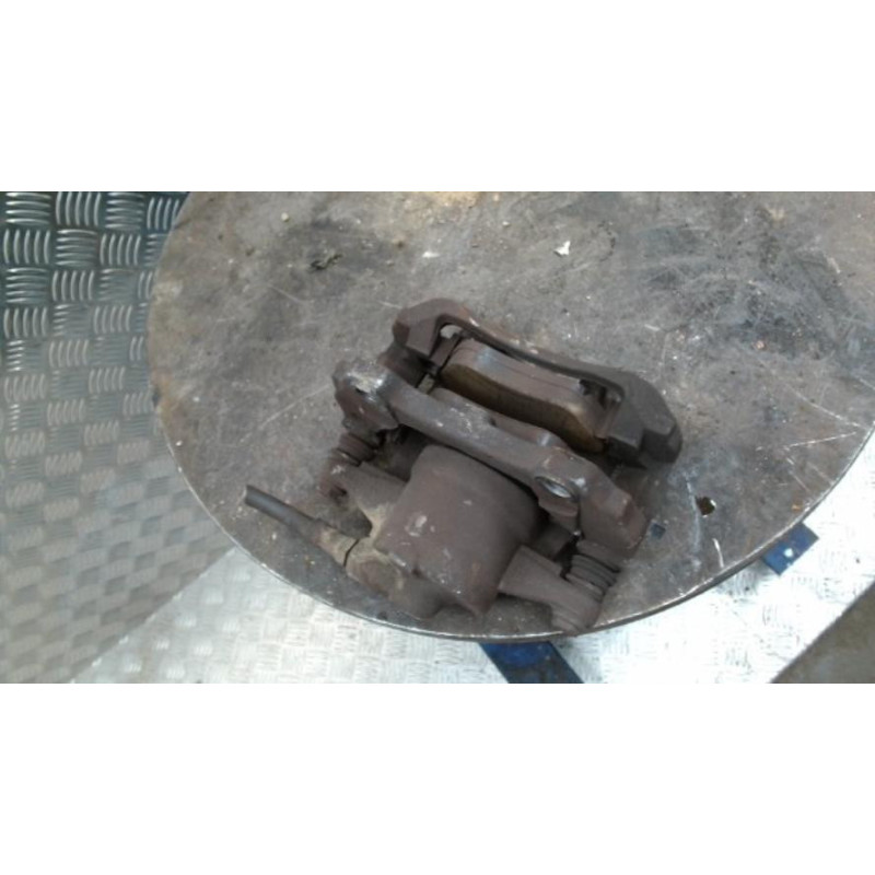 Etrier avant droit (freinage) FIAT GRANDE PUNTO d’occasion
