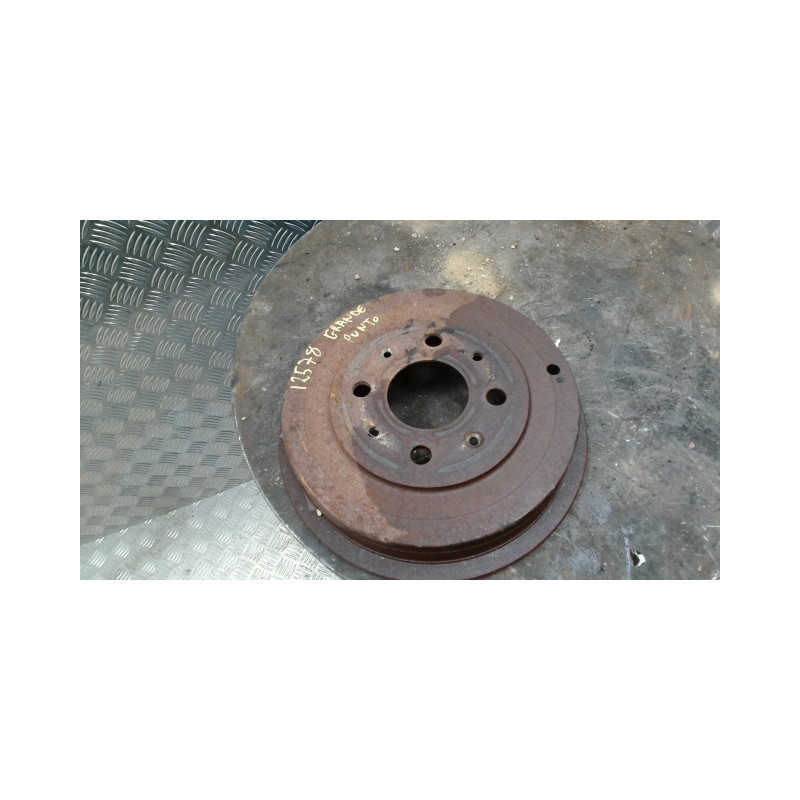Tambour arriere droit FIAT GRANDE PUNTO d’occasion