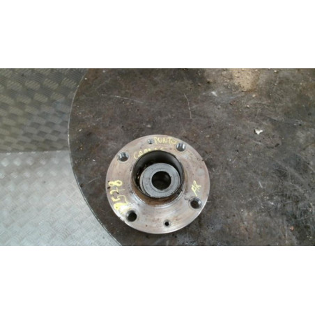 Pivot de moyeu arriere gauche FIAT GRANDE PUNTO d’occasion