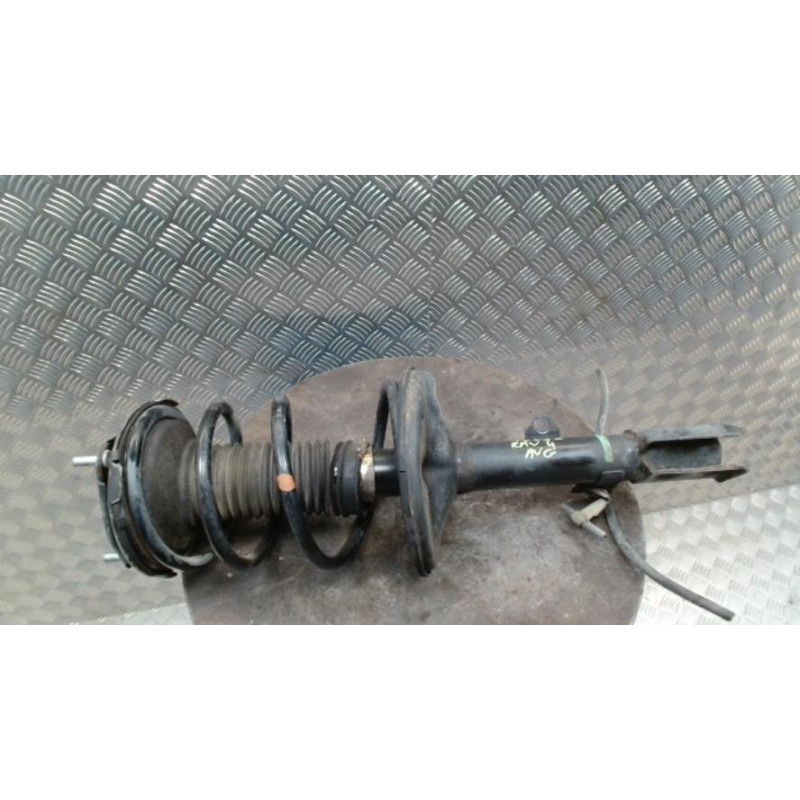 Amortisseur avant gauche TOYOTA RAV4 2 PHASE 2 d’occasion