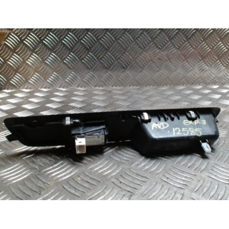 Interrupteur de leve vitre avant droit PEUGEOT EXPERT 3 PHASE 1 d’occasion
