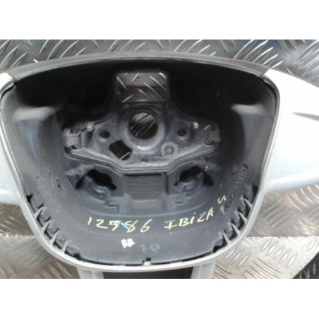 Volant SEAT IBIZA 4 PHASE 1 d’occasion