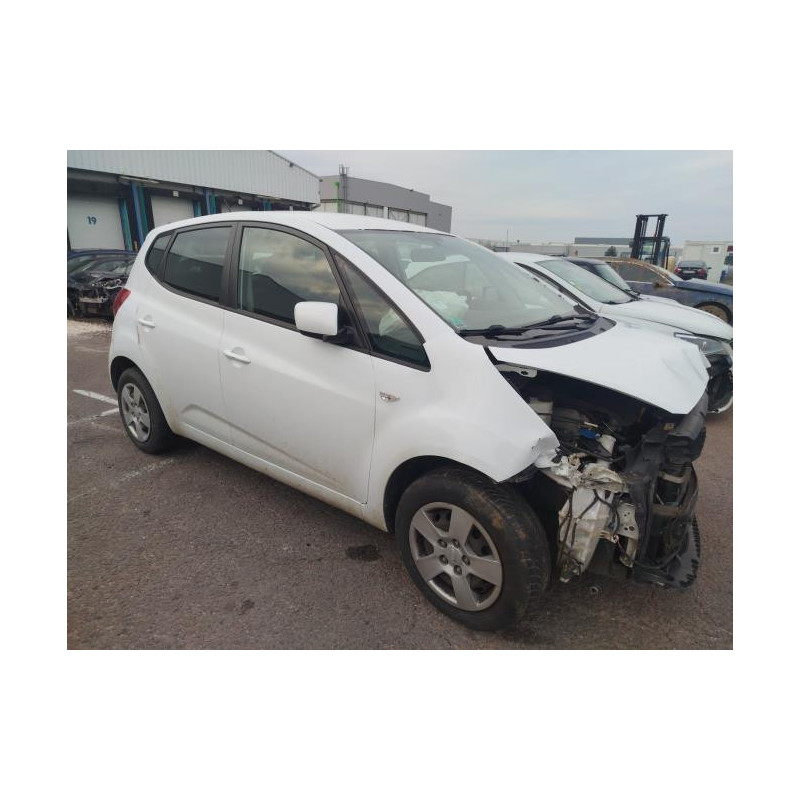 Anti brouillard arriere droit KIA VENGA PHASE 1 d’occasion