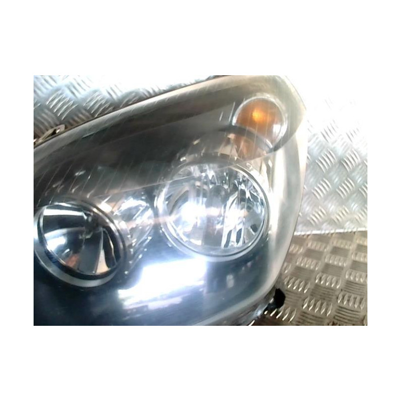 Optique avant principal gauche (feux)(phare) OPEL ASTRA H PHASE 1 d’occasion