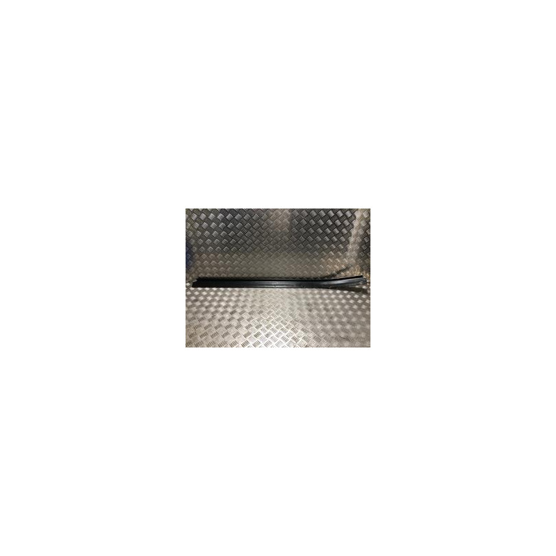 Rail de porte coulissante IVECO  d’occasion