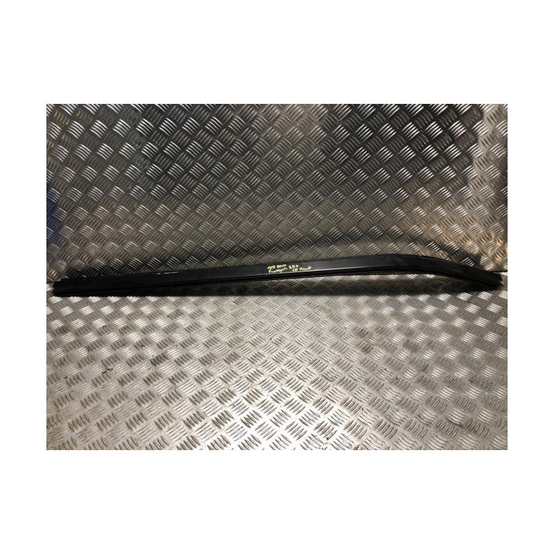 Rail de porte coulissante IVECO  d’occasion