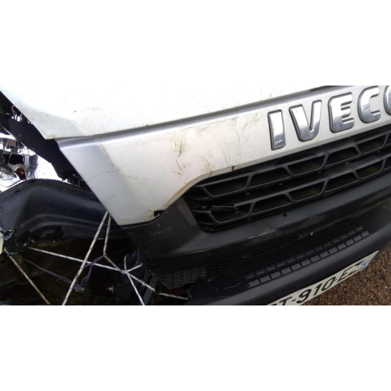 Rail de porte coulissante IVECO  d’occasion